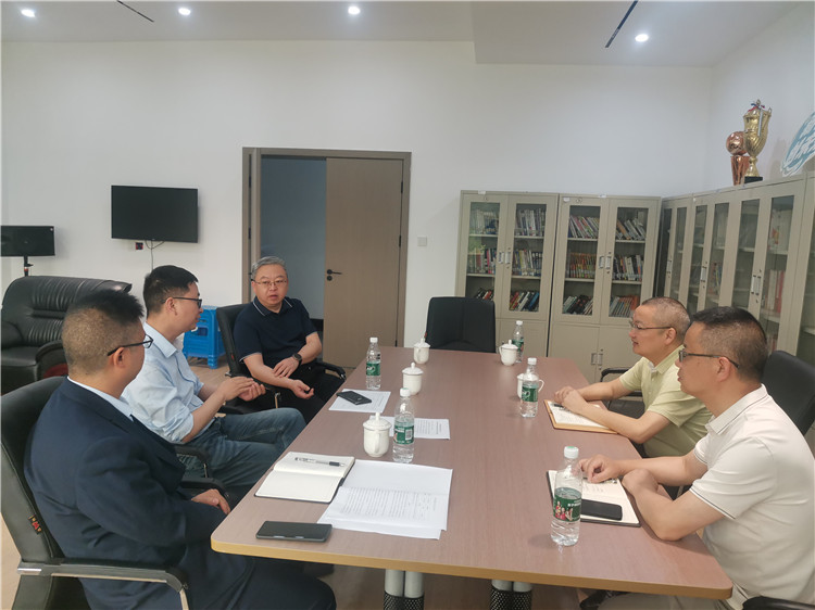 4.28成南公司遂宁管理处与遂资公司养护部开展座谈交流.jpg
