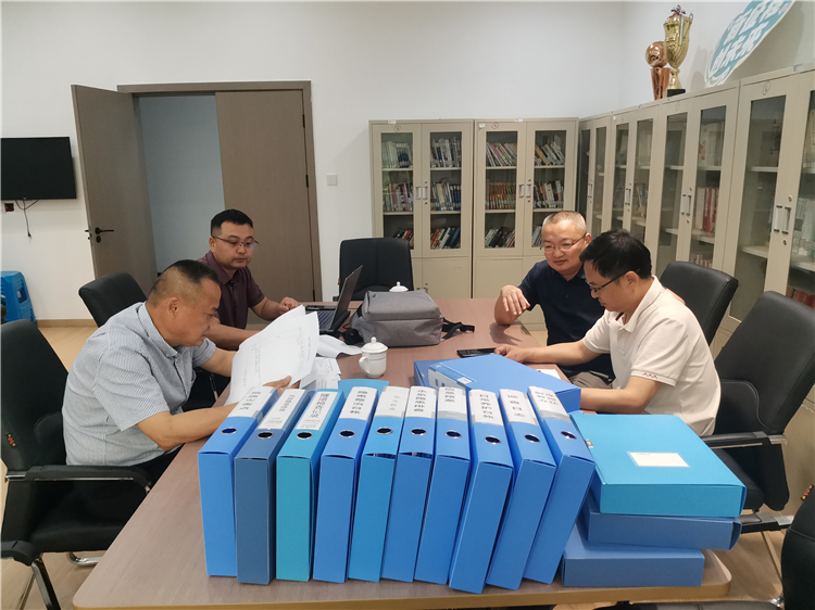 川高公司检查组到成南公司开展系统营运高速公路养护季度检查.jpg