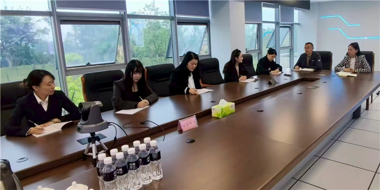 筑牢冬季安全防线 护航扩容施工.jpg